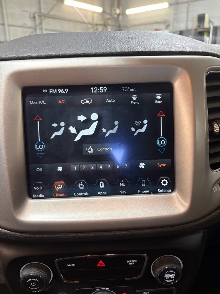 Certified 2021 Jeep Compass Latitude AWD/4WD image 10