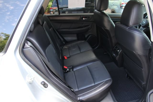 Used 2018 Subaru Outback 2.5i Limited AWD/4WD image 39