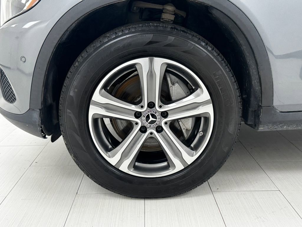 Used 2018 Mercedes-Benz GLC 300 GLC 300 image 41