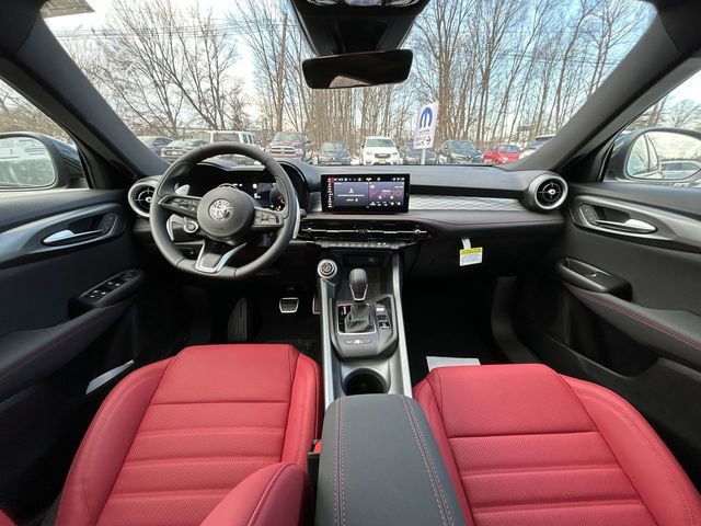 New 2026 Alfa Romeo Tonale w/ Quick Order Package 23H Volce image 12