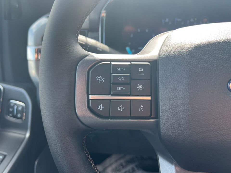 New 2025 Ford F150 Lariat w/ Equipment Group 501A Mid image 24