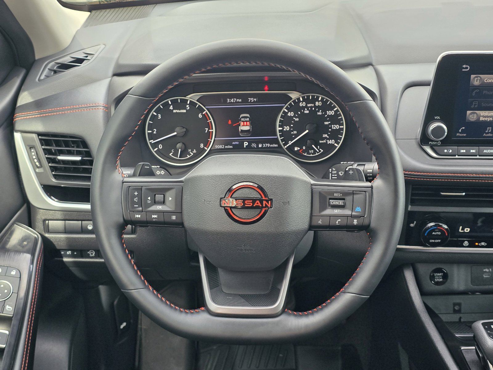 Used 2025 Nissan Rogue SV w/ Rock Creek Premium Package image 15