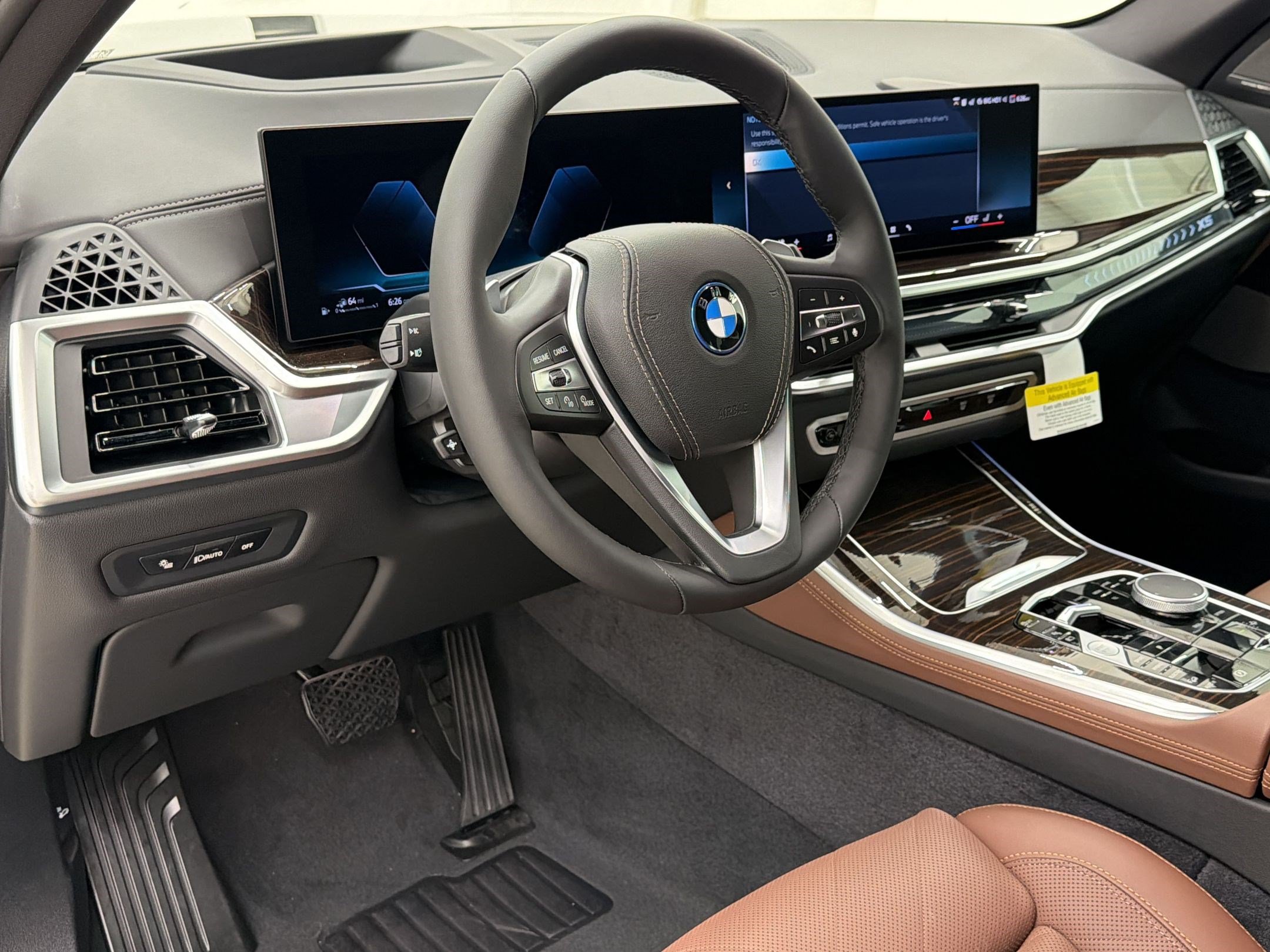 New 2026 BMW X5 xDrive50e w/ Climate Comfort Package AWD/4WD image 4