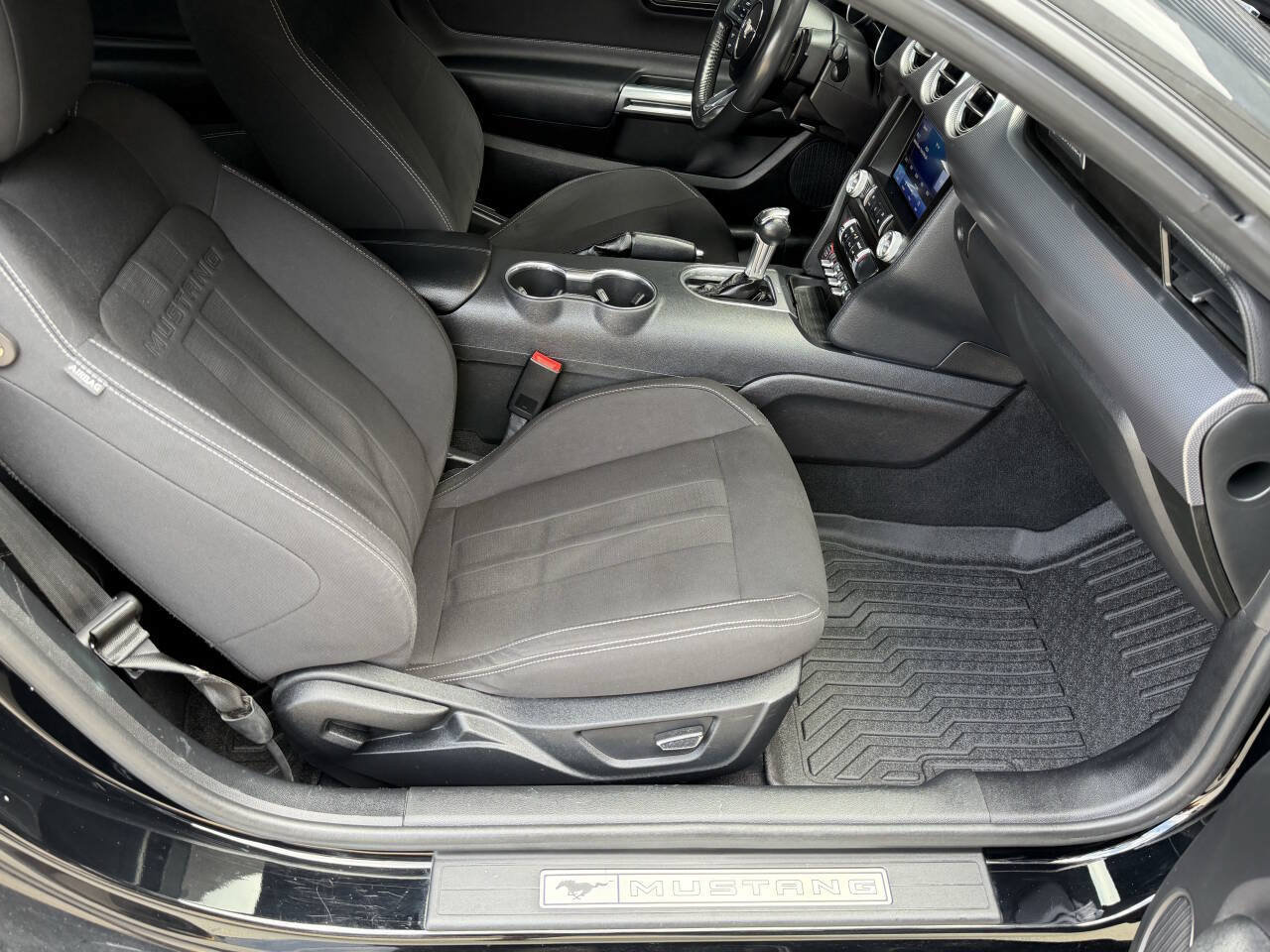 Used 2021 Ford Mustang GT w/ Equipment Group 301A RWD image 18