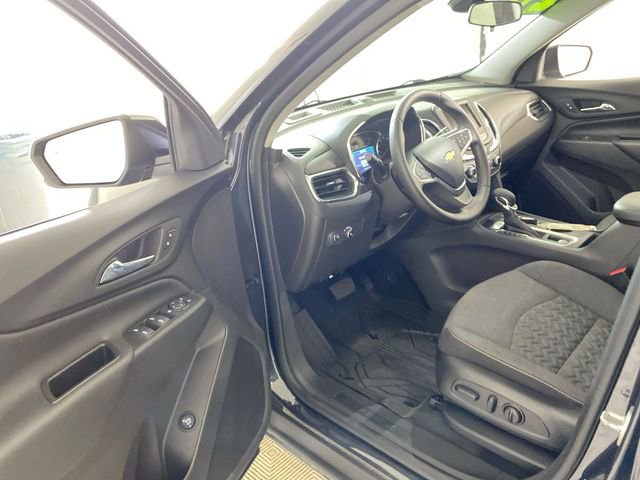 Used 2023 Chevrolet Equinox LT image 27