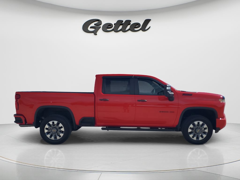 Used 2024 Chevrolet Silverado 2500 Custom w/ Custom Value Package AWD/4WD image 3