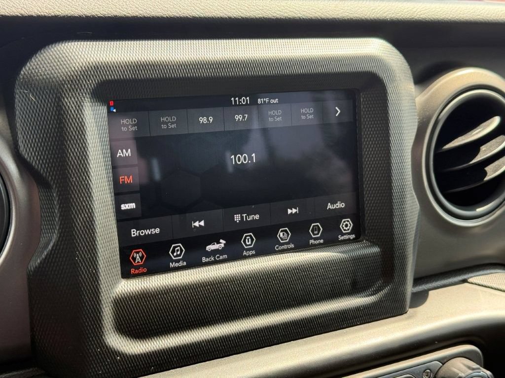 Used 2022 Jeep Gladiator Sport AWD/4WD image 24