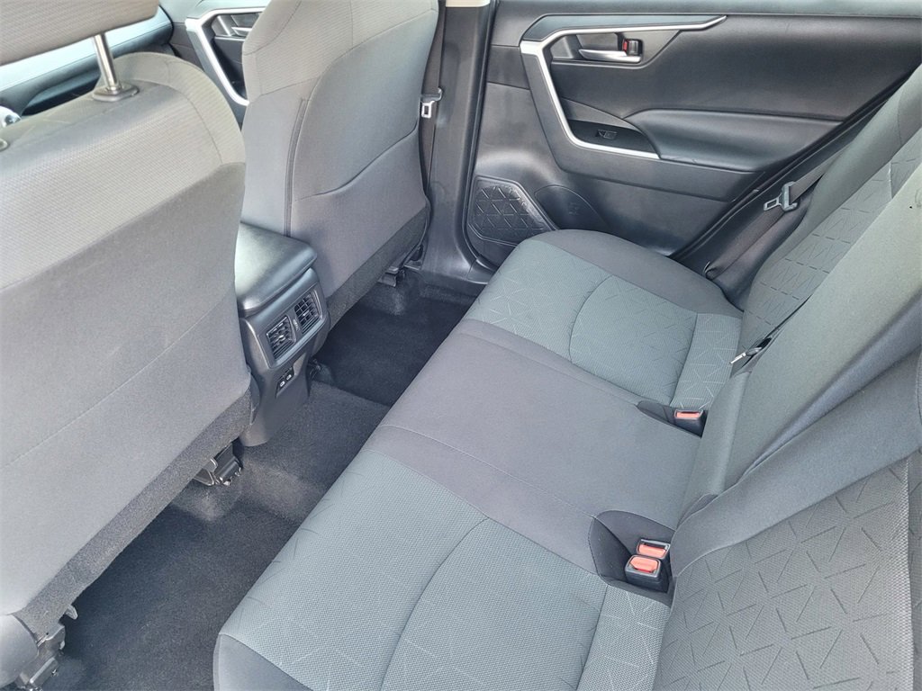 Used 2024 Toyota RAV4 XLE image 10