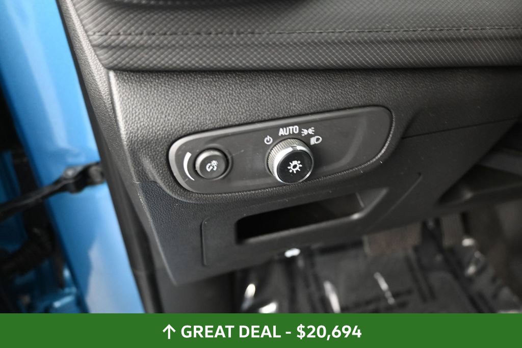 Used 2025 Chevrolet TrailBlazer LT AWD/4WD image 27