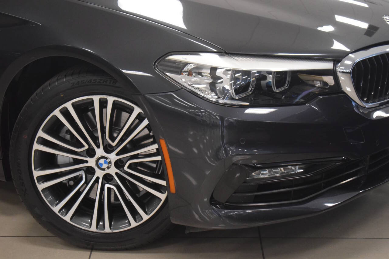 Used 2018 BMW 540i RWD image 7