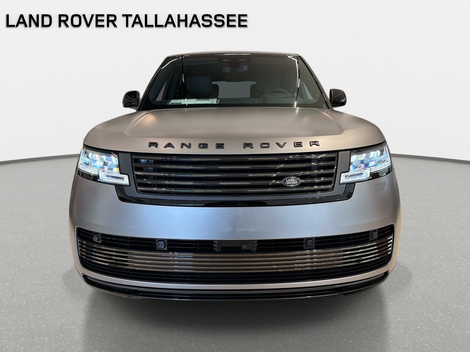 New 2026 Land Rover Range Rover SV AWD/4WD image 2