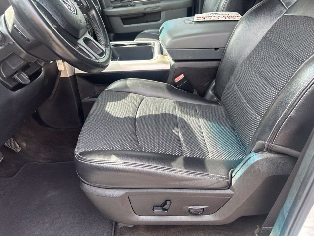 Used 2017 RAM 1500 Lone Star RWD image 10