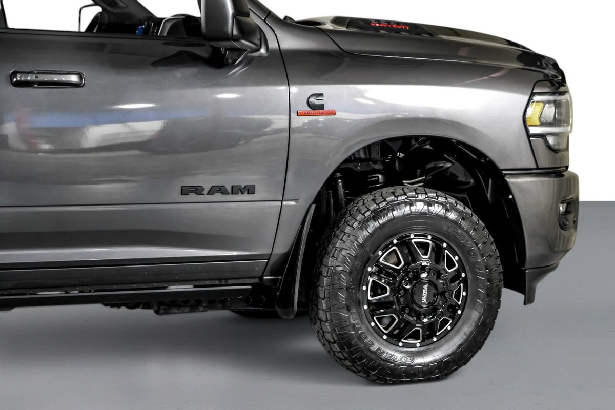Used 2024 RAM 3500 Laramie w/ Night Edition AWD/4WD image 7