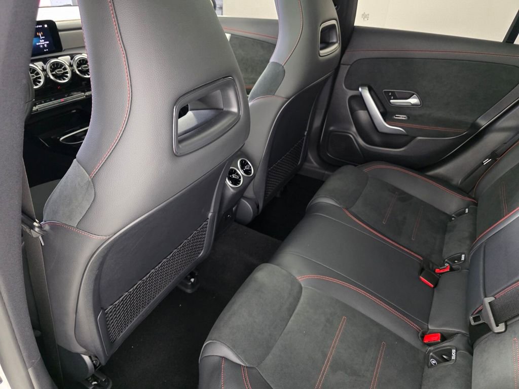 Certified 2023 Mercedes-Benz CLA 35 AMG 4MATIC image 15