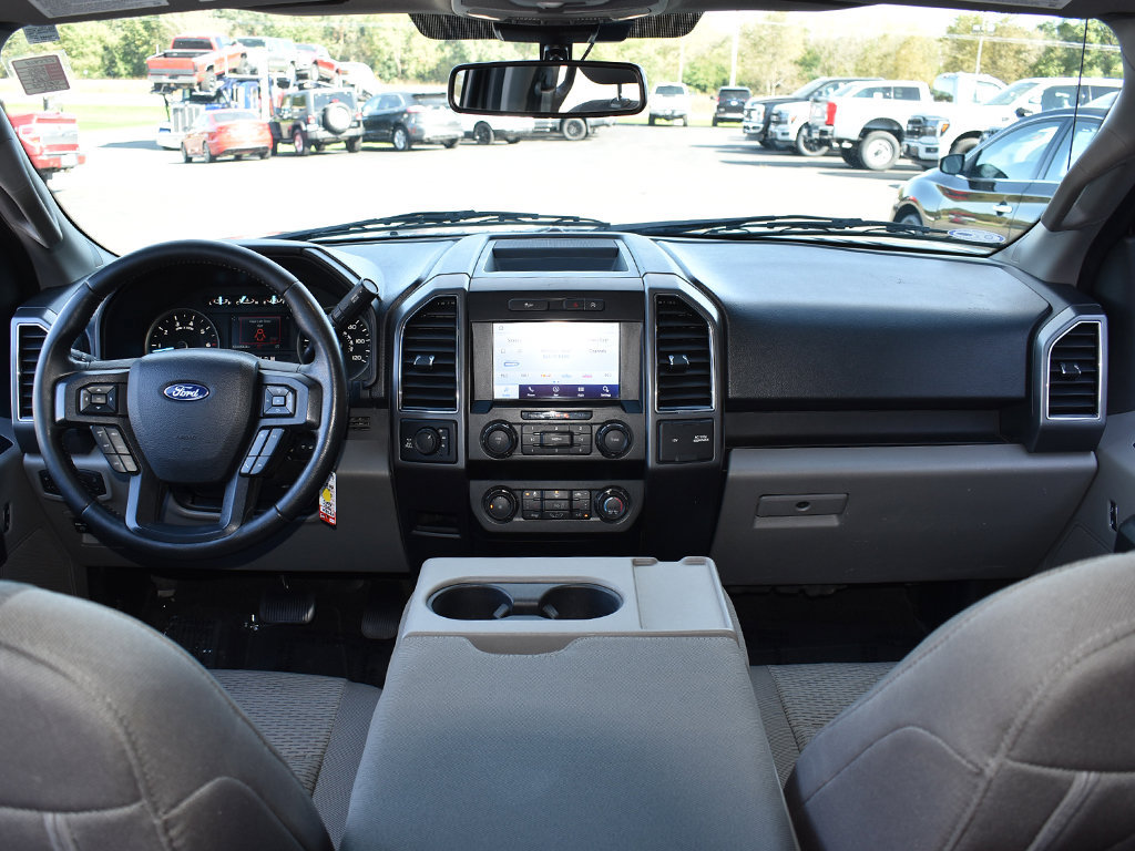 Used 2020 Ford F150 XLT w/ Equipment Group 302A Luxury AWD/4WD image 4