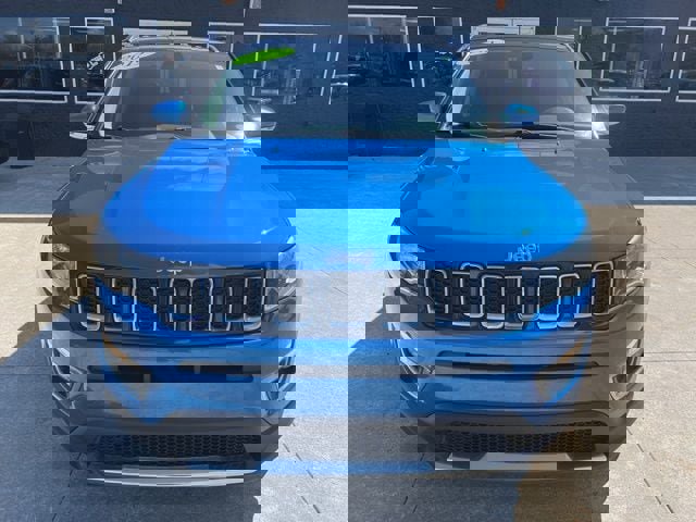 Certified 2019 Jeep Compass Limited image 2