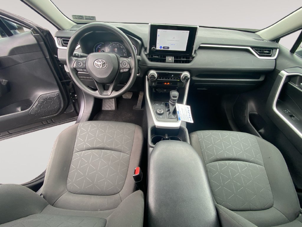 Used 2023 Toyota RAV4 XLE w/ Convenience Package AWD/4WD image 10