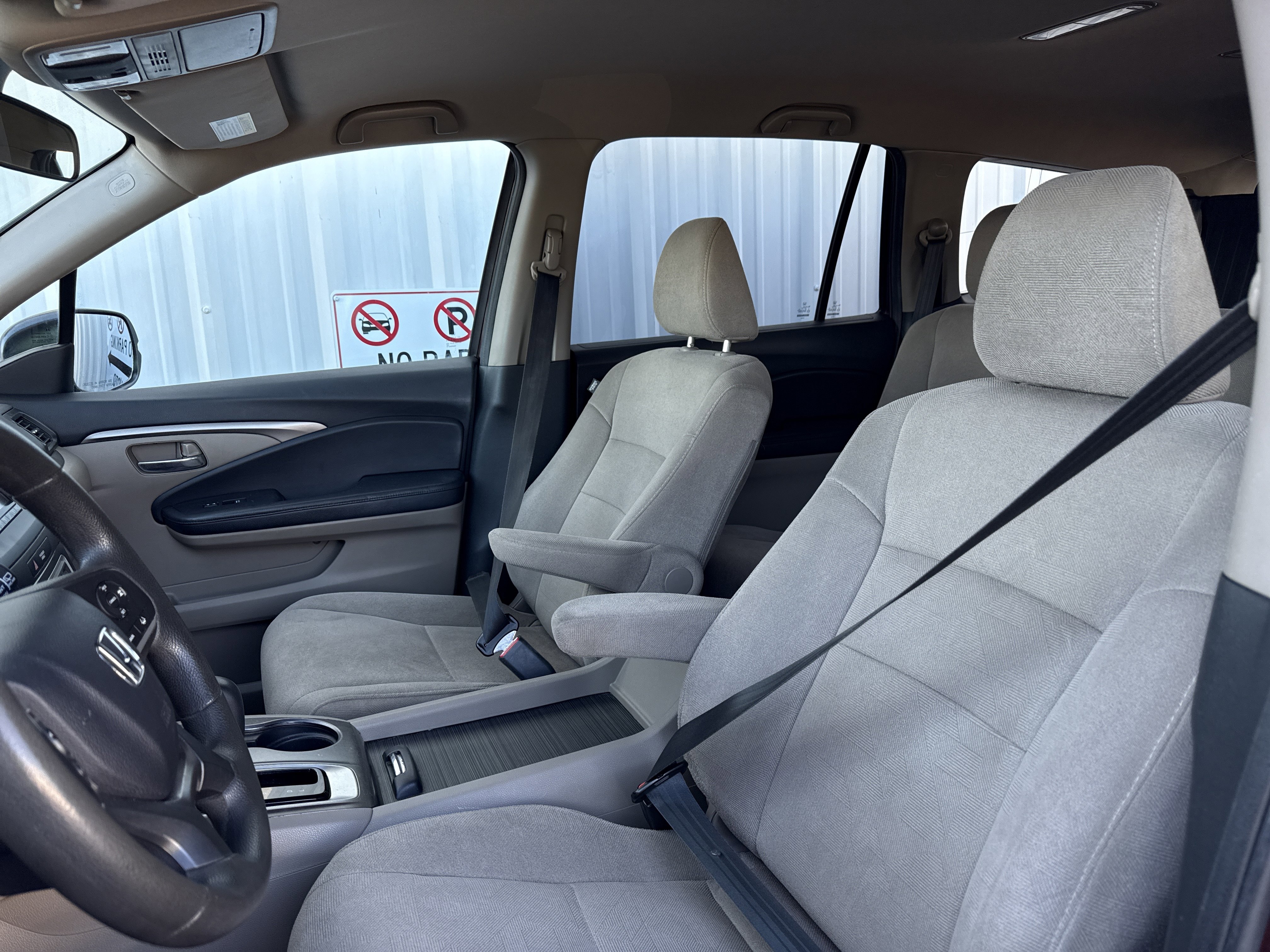 Used 2019 Honda Pilot LX image 12