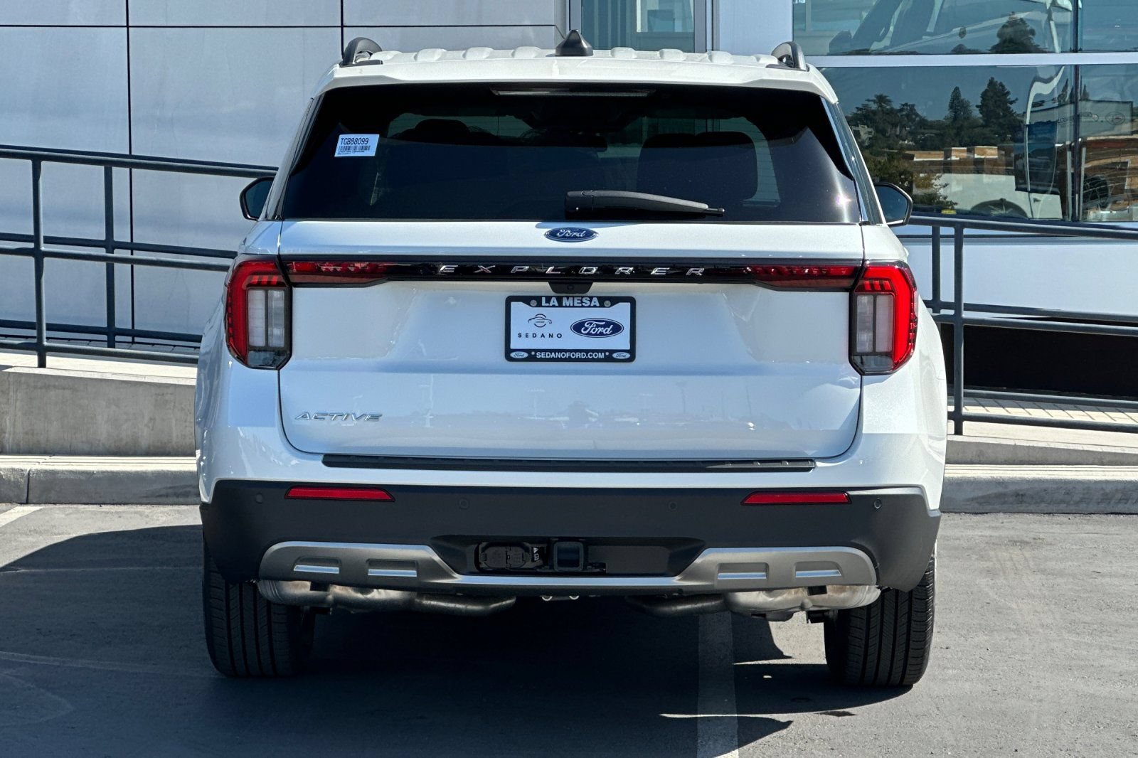 New 2026 Ford Explorer Active w/ Active Comfort Package RWD image 4