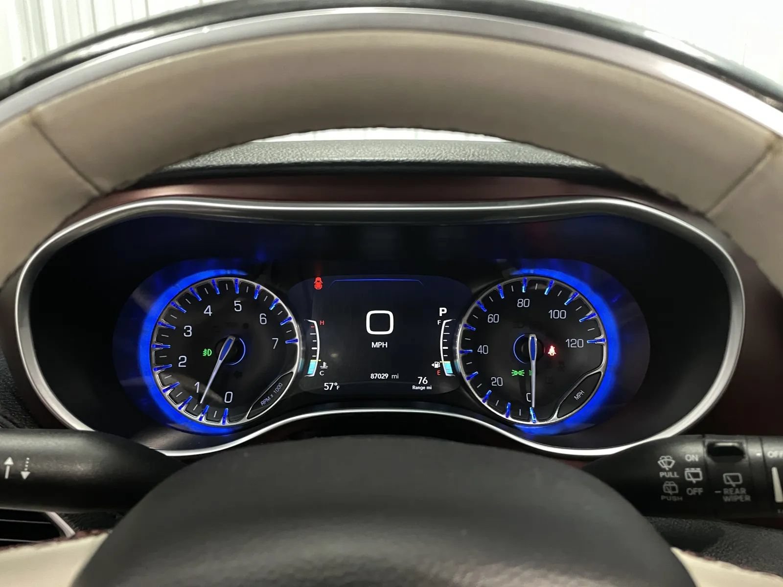 Used 2020 Chrysler Pacifica Limited FWD image 25