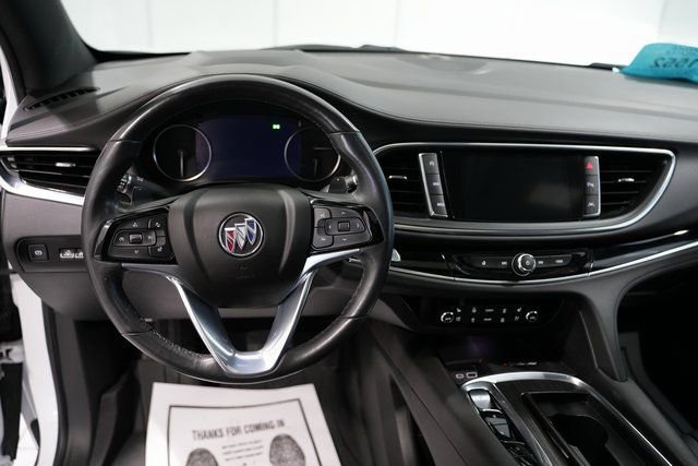 Used 2024 Buick Enclave Avenir image 19