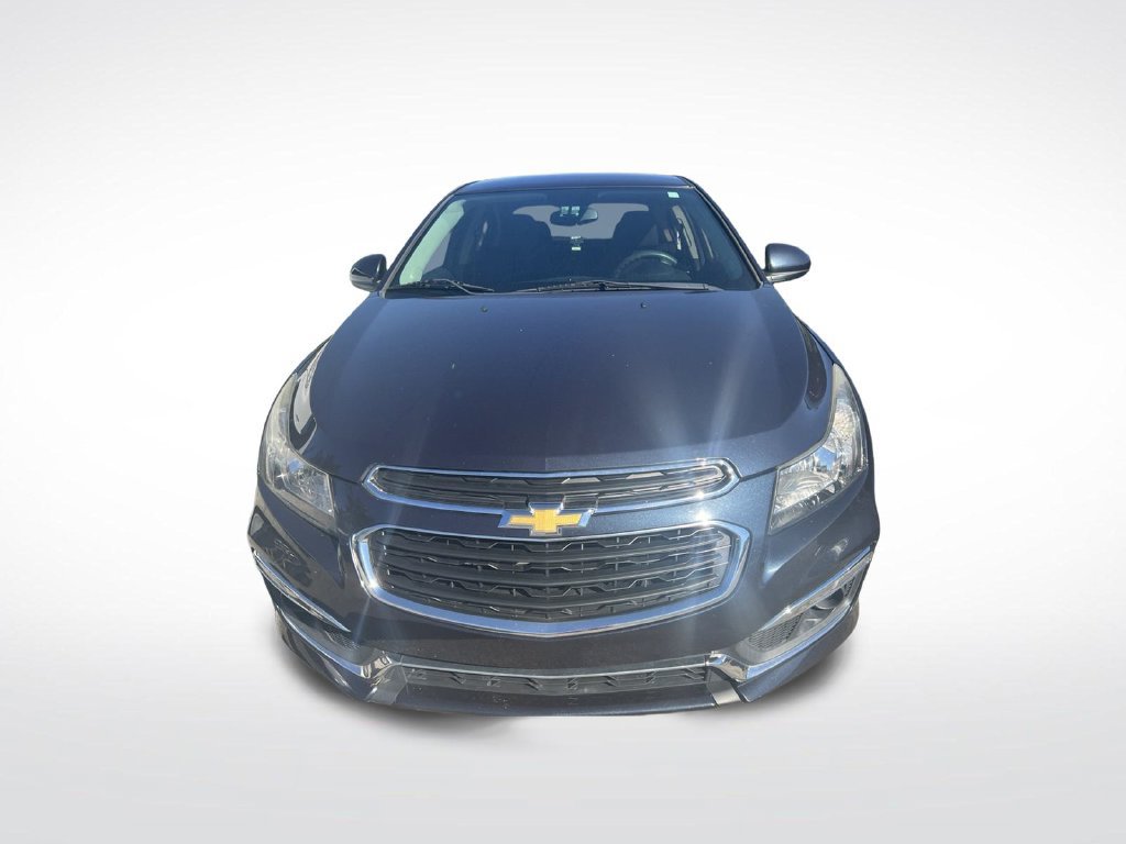 Used 2015 Chevrolet Cruze LT FWD image 2