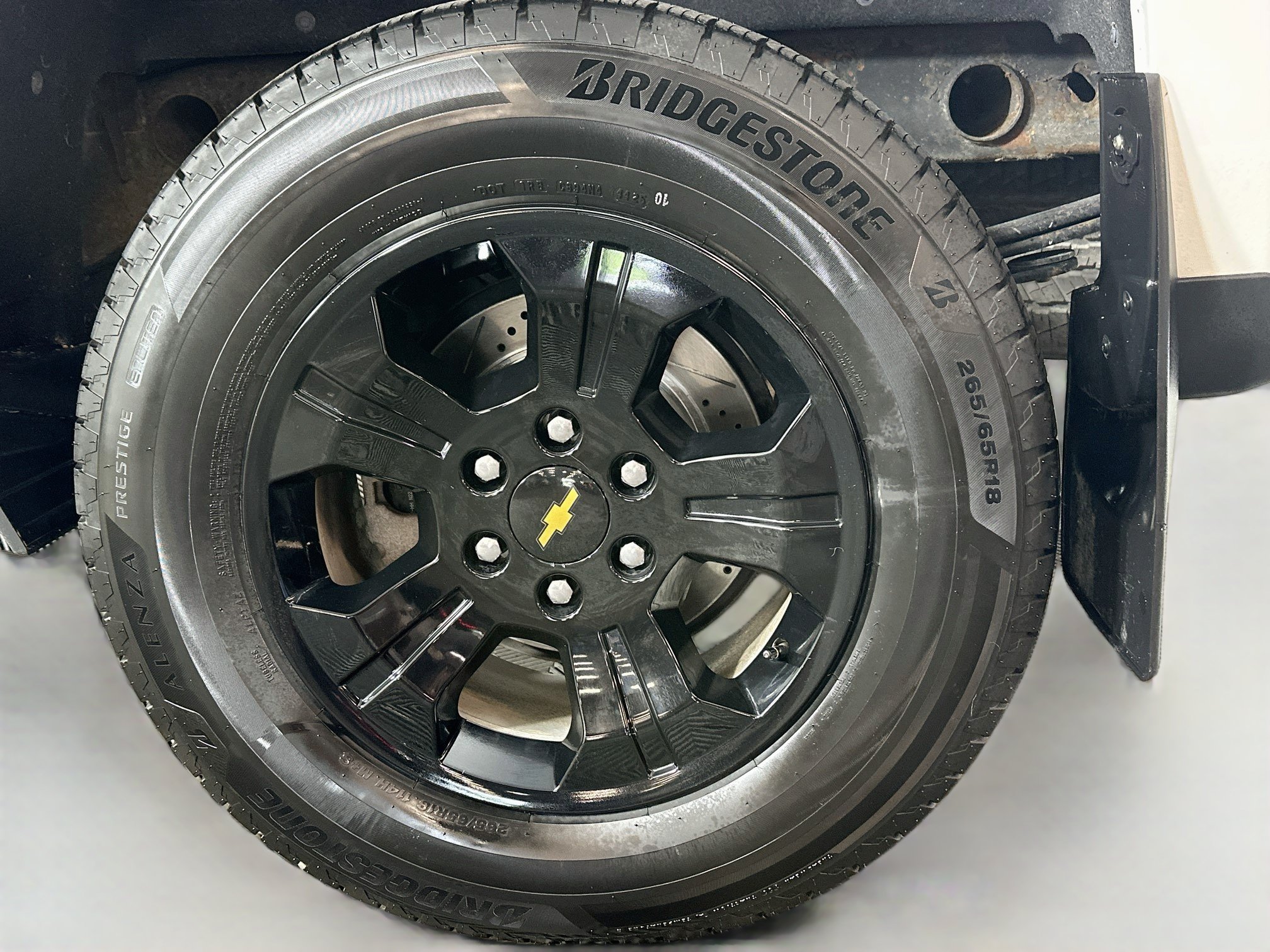 Used 2018 Chevrolet Silverado 1500 LT w/ All Star Edition AWD/4WD image 28