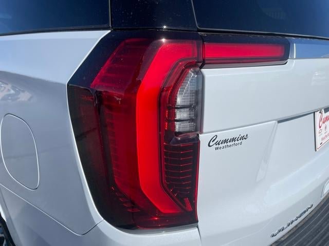 New 2026 GMC Yukon XL Denali w/ Denali Reserve Package image 11