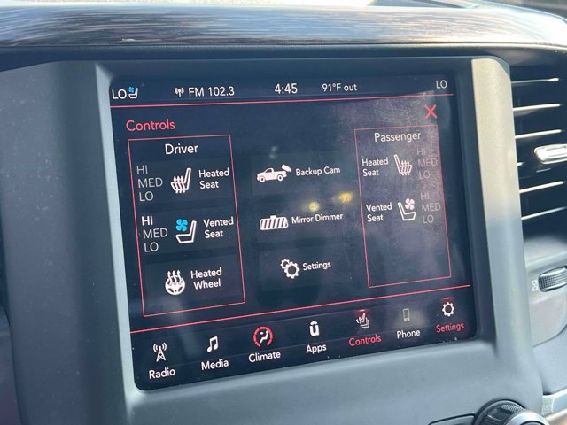 Used 2019 RAM 1500 Laramie w/ Off Road Group AWD/4WD image 30