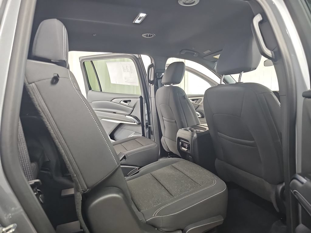 Certified 2024 Chevrolet Traverse LT w/ Trailering Package FWD image 14