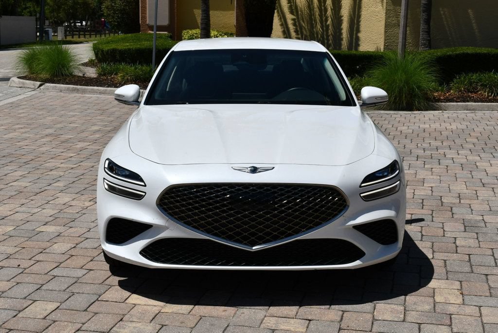 Used 2023 Genesis G70 3.3T RWD image 9