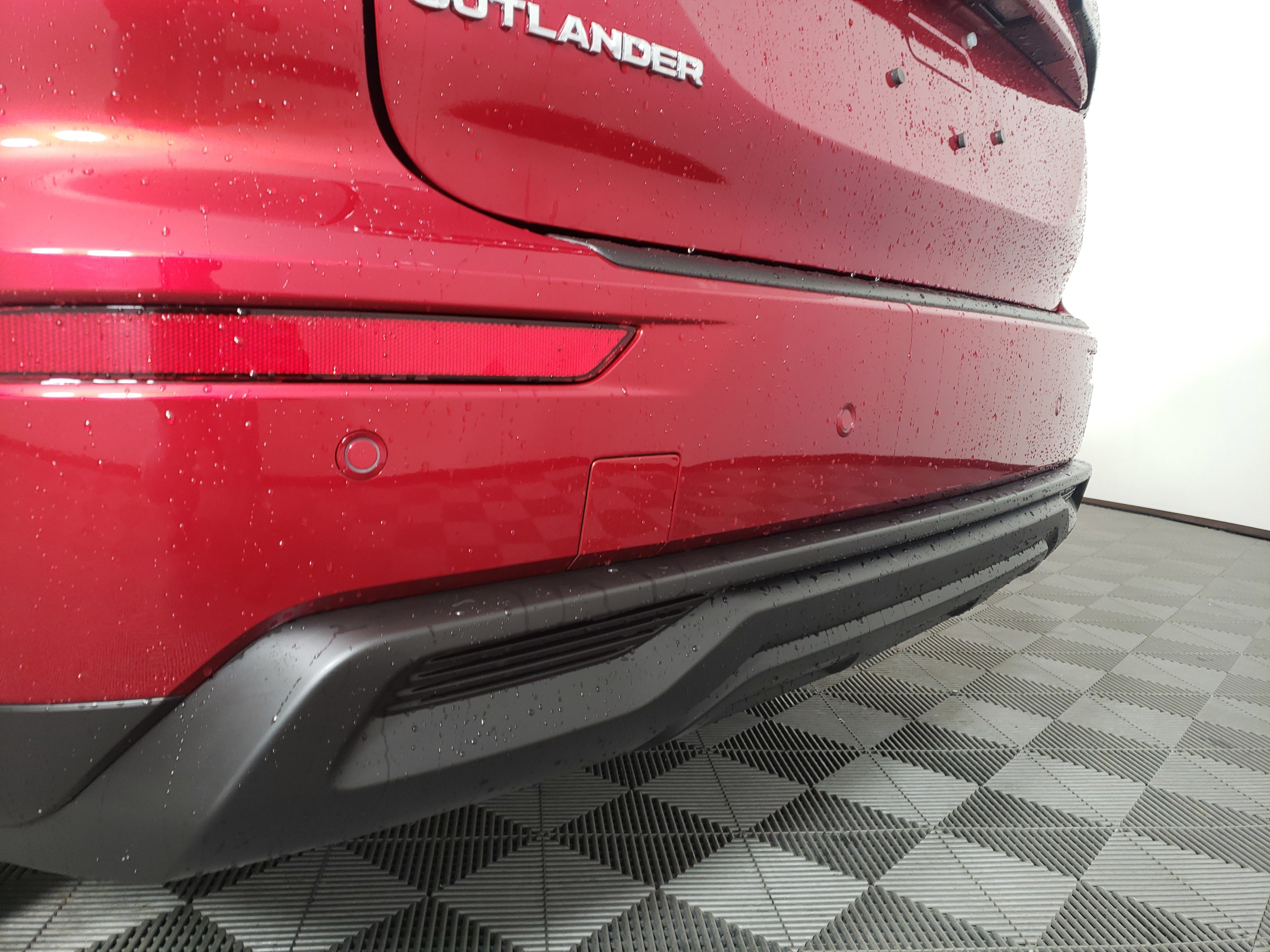 New 2026 Mitsubishi Outlander ES image 6