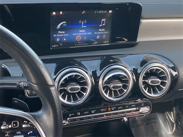 Used 2020 Mercedes-Benz CLA 250 image 12