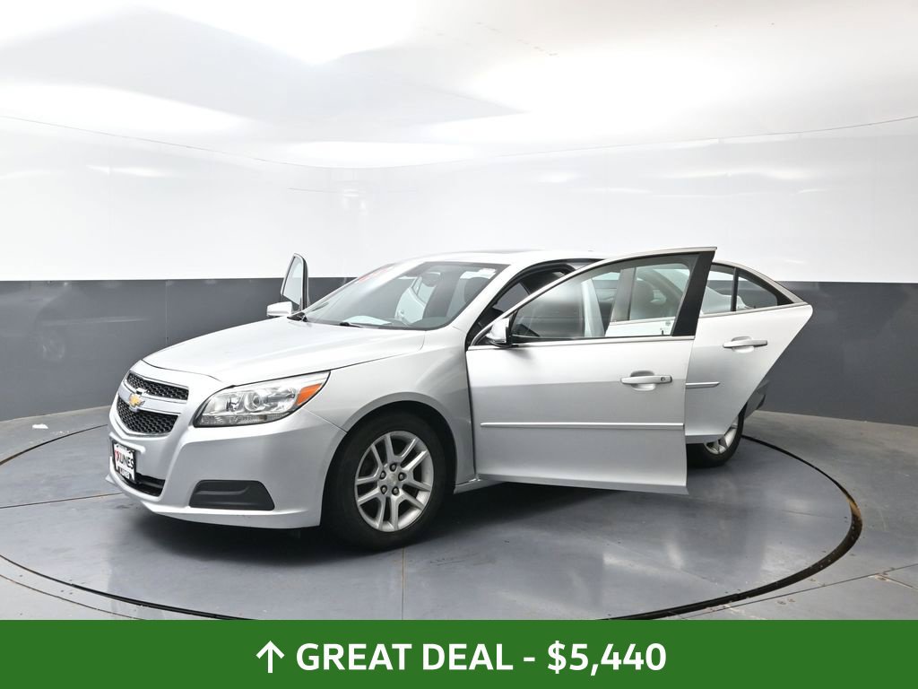 Used 2014 Chevrolet Malibu LT FWD image 56