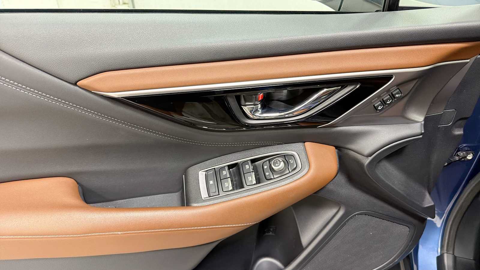 Used 2020 Subaru Outback Touring XT AWD/4WD image 15