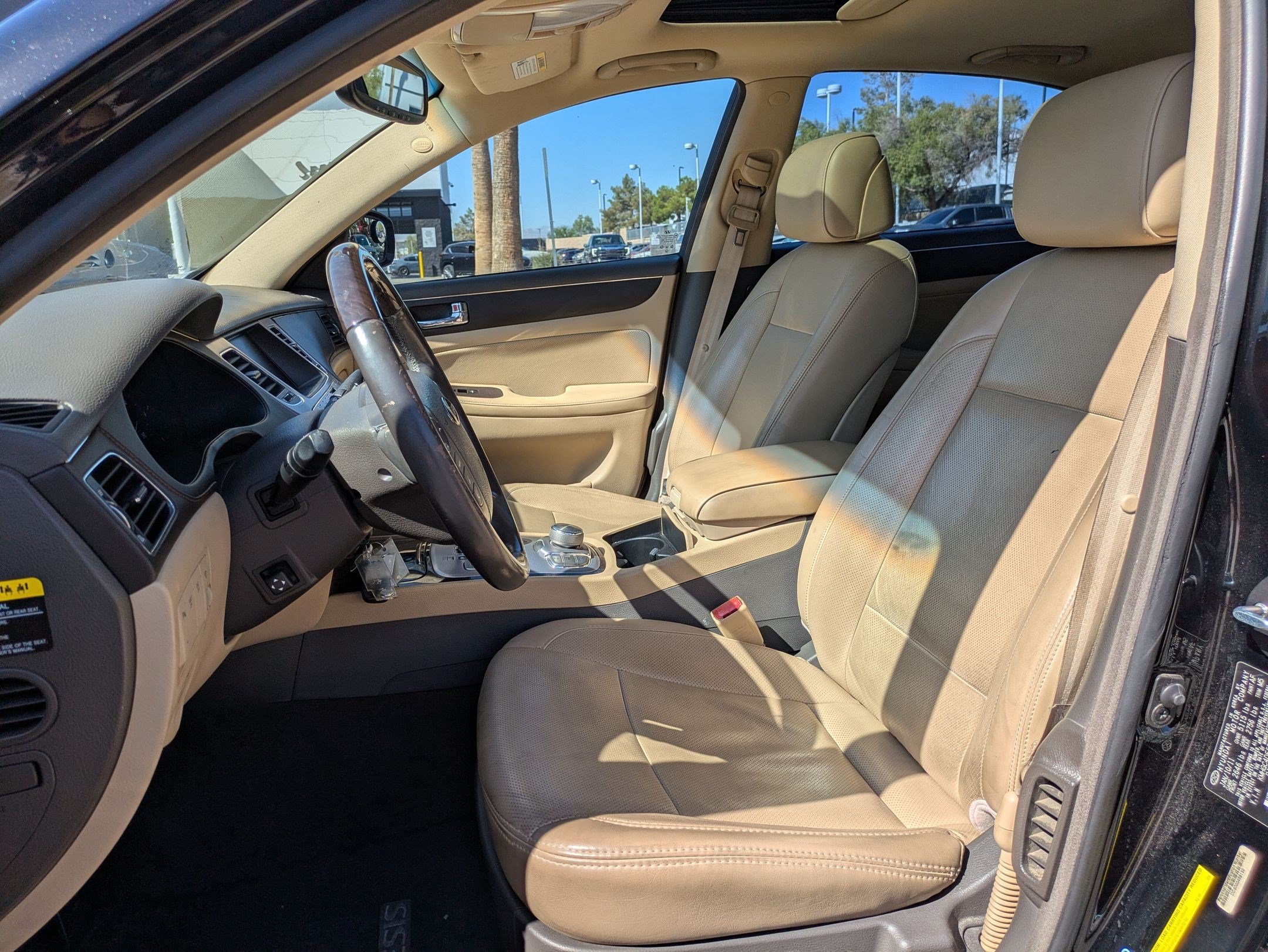 Used 2011 Hyundai Genesis 4.6 RWD image 26