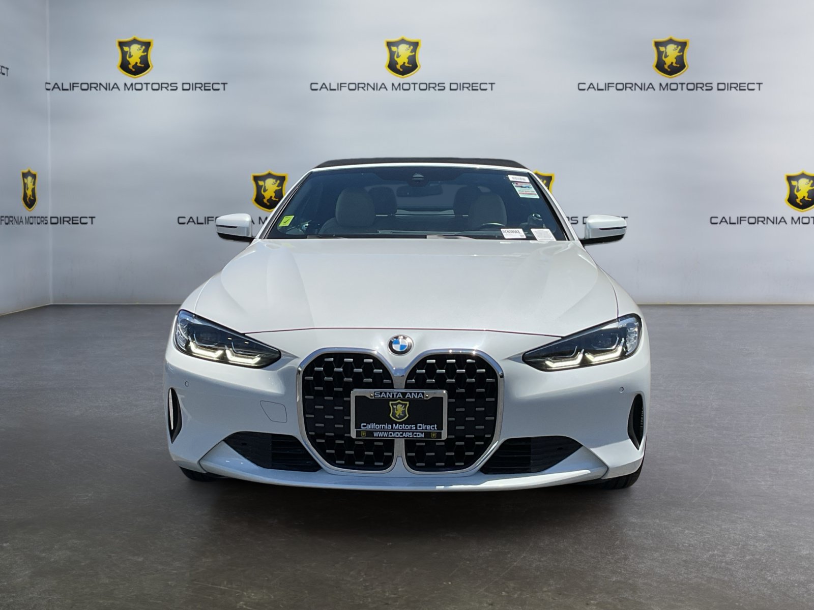 Used 2024 BMW 430i Convertible w/ Premium Package RWD image 2