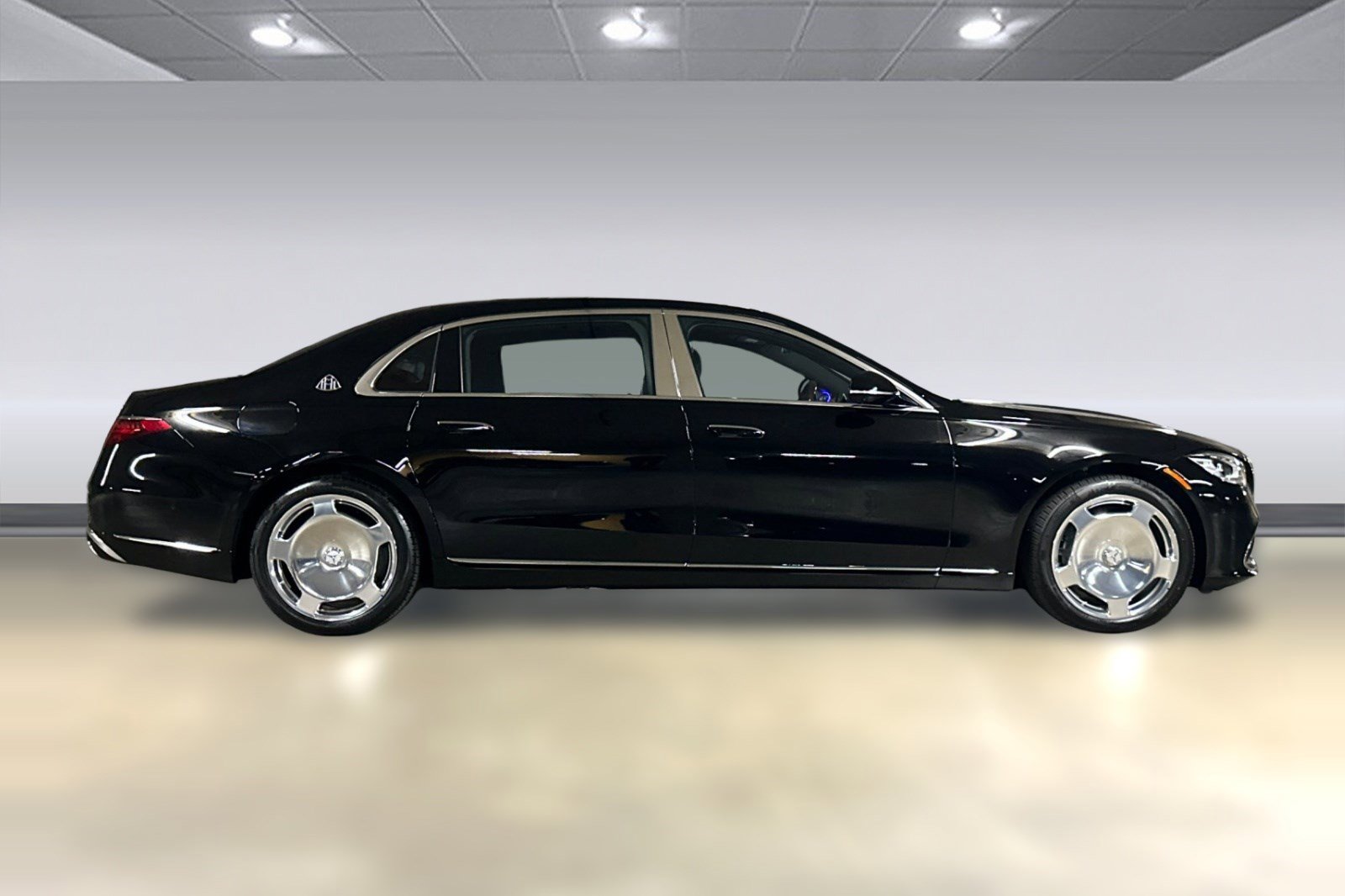 New 2026 Mercedes-Benz Maybach S 580 4MATIC image 7