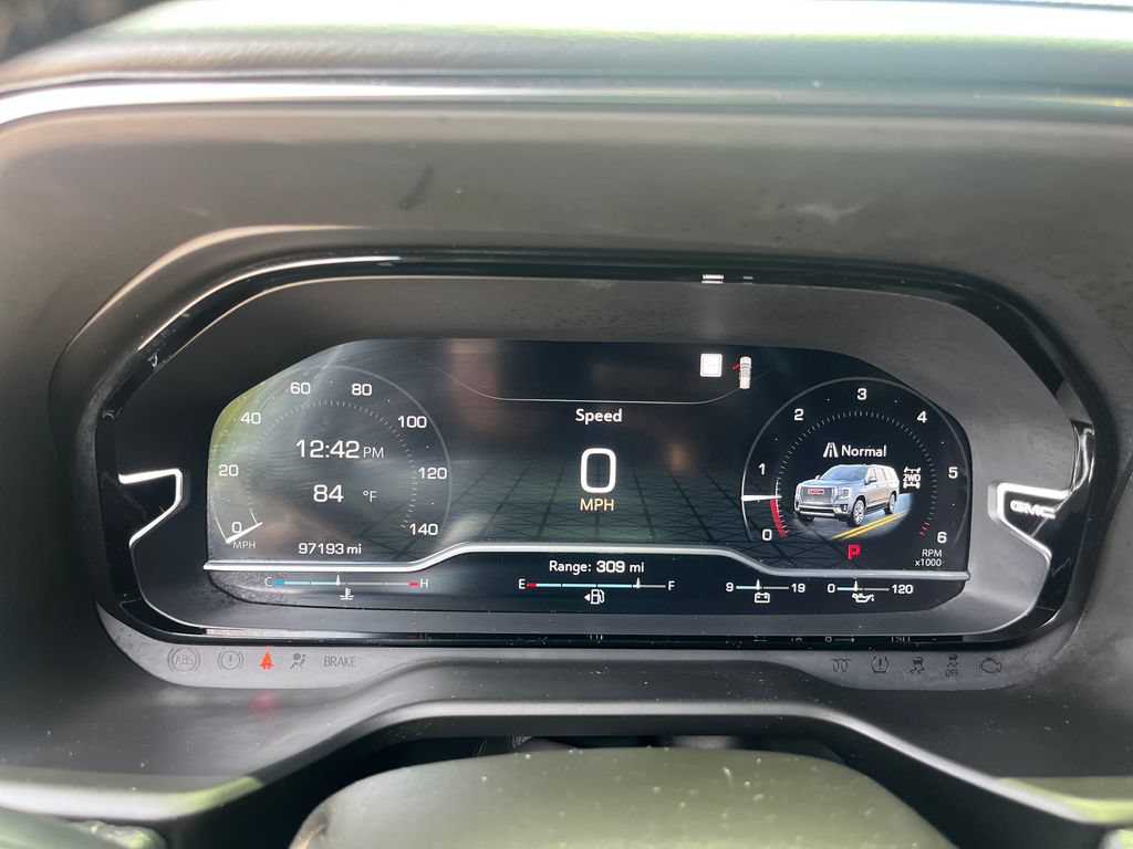 Used 2022 GMC Yukon Denali AWD/4WD image 13