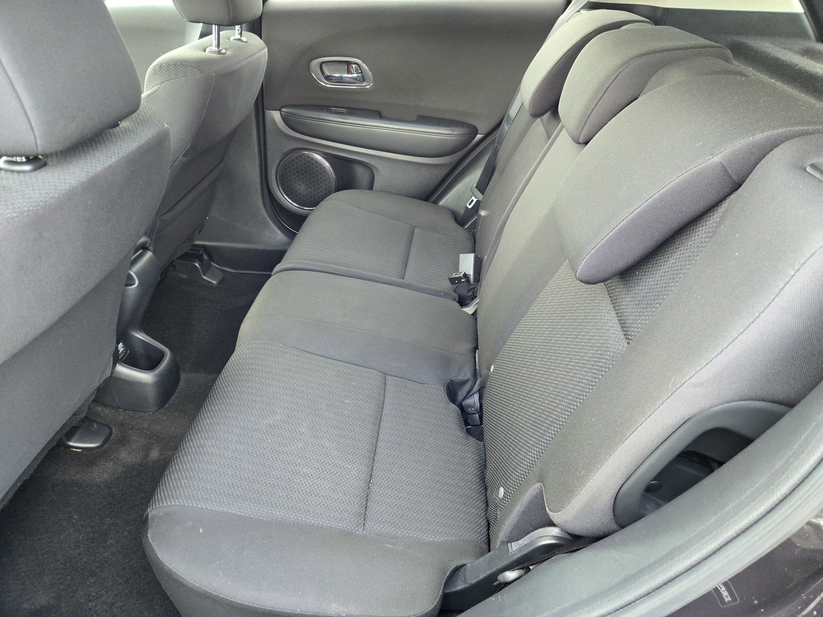 Used 2016 Honda HR-V EX image 12