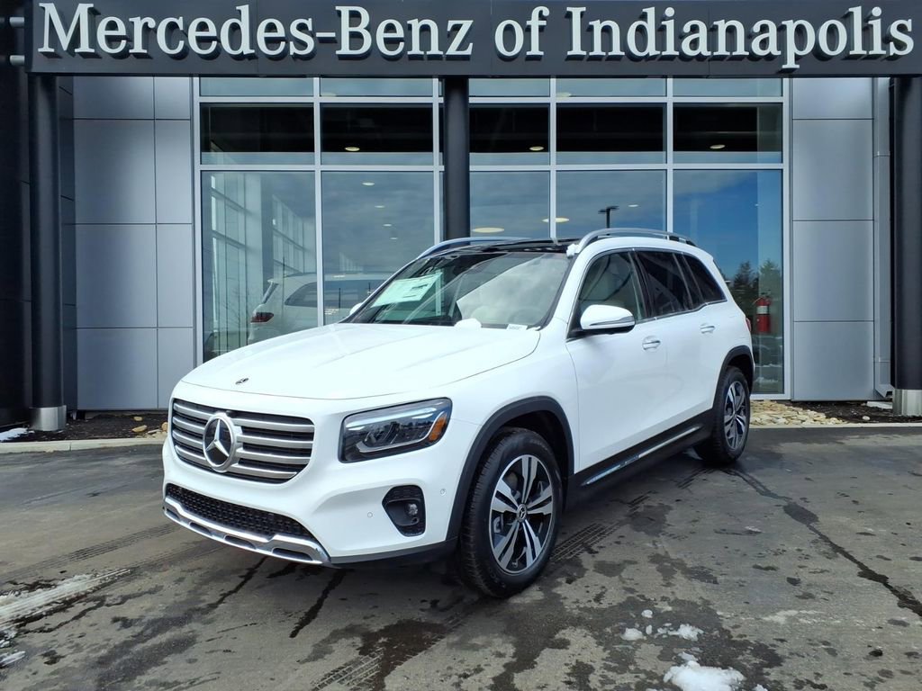 New 2026 Mercedes-Benz GLB 250 4MATIC image 1