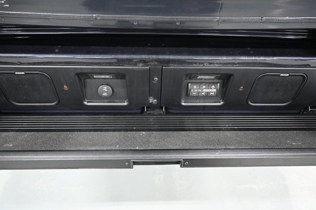 Used 2024 GMC Sierra 3500 Denali Ultimate image 11