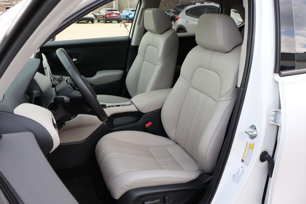 Used 2025 Honda HR-V EX-L image 9