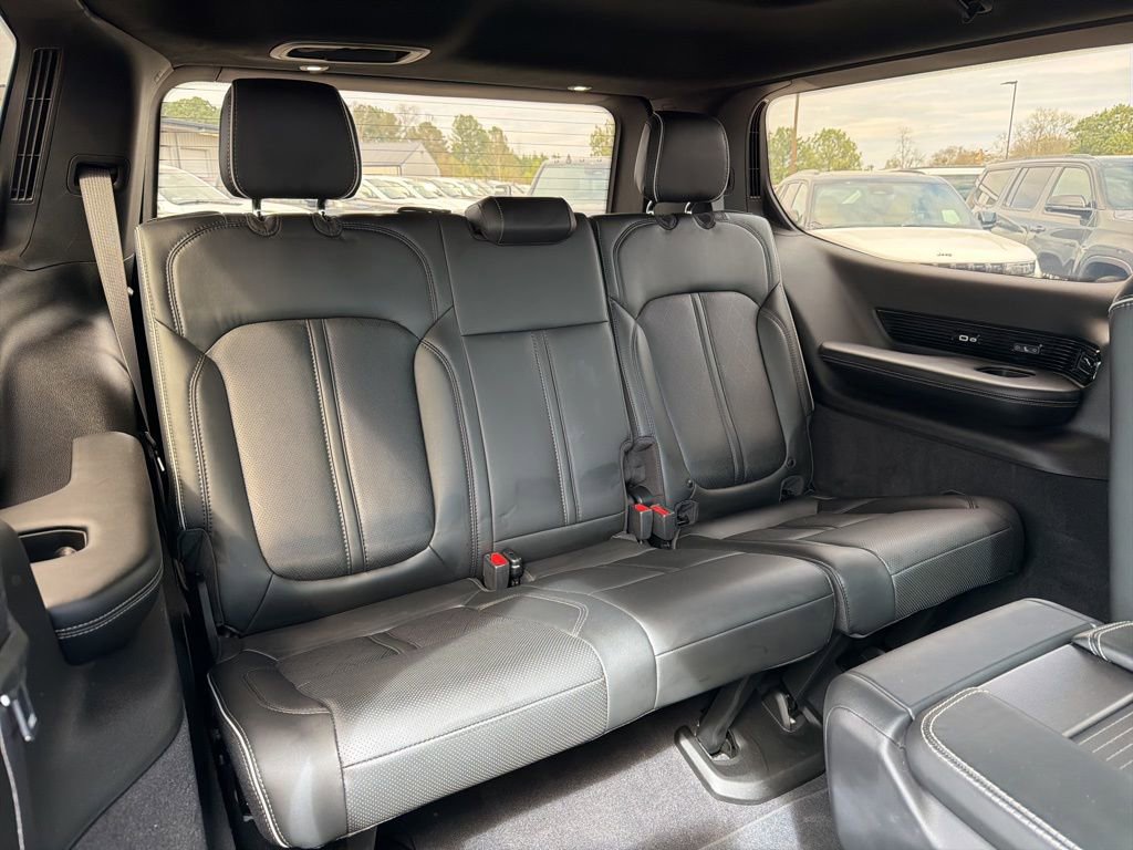 Used 2024 Jeep Grand Wagoneer Series II w/ Quick Order Packagew 28T image 20