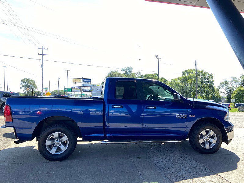 Used 2017 RAM 1500 Classic SLT image 4