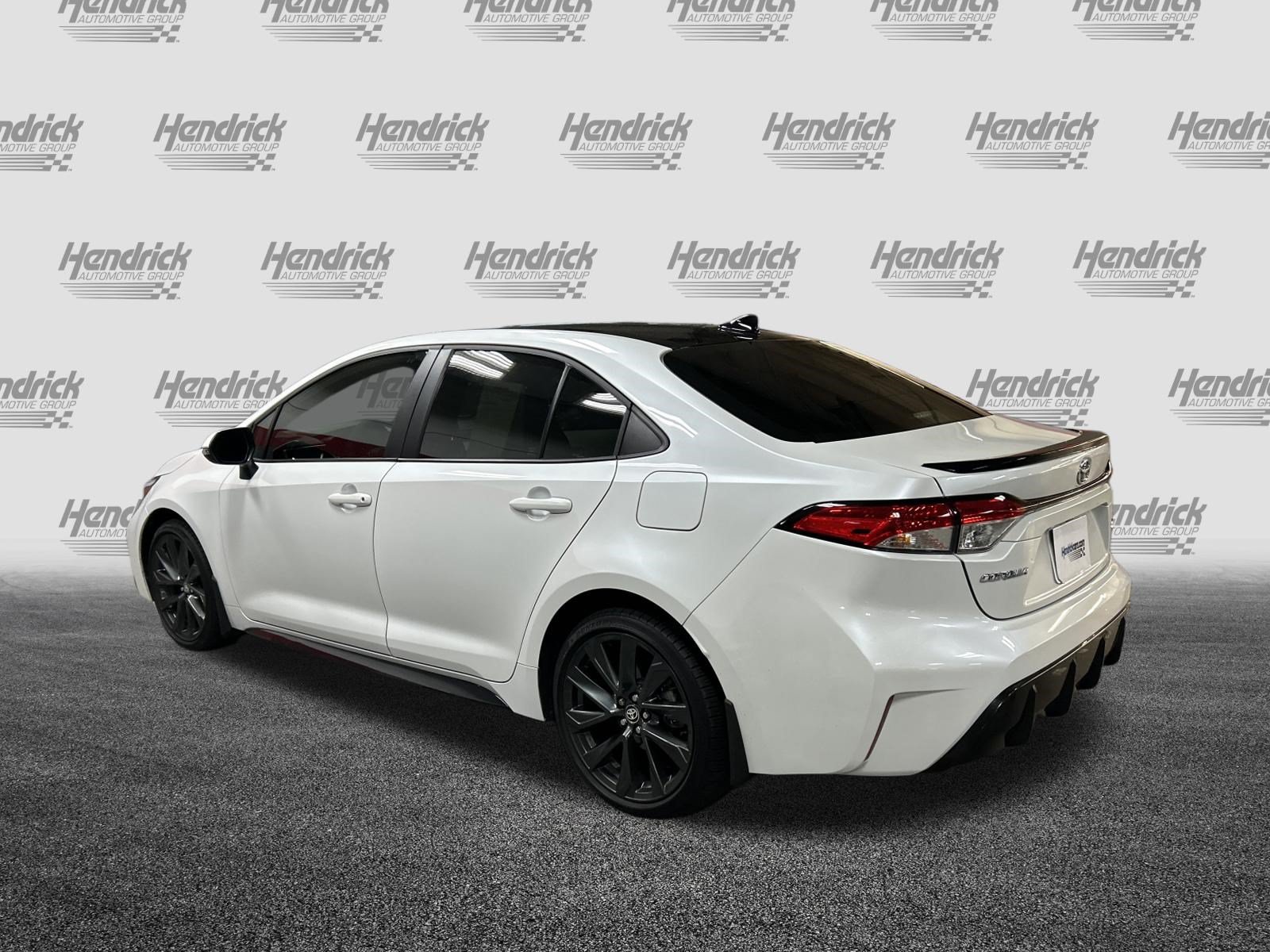 Used 2025 Toyota Corolla SE w/ Convenience Package FWD image 8