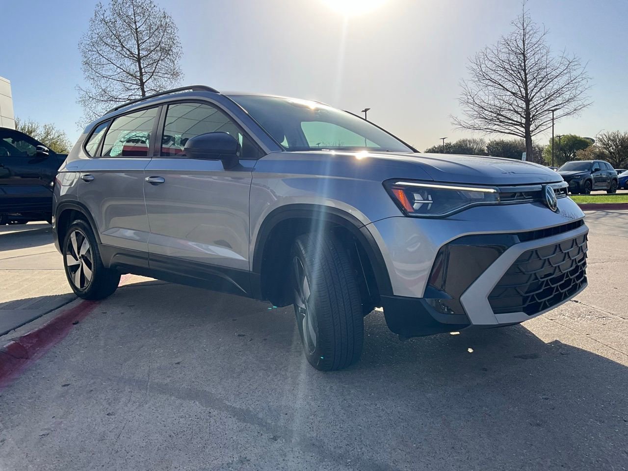 Used 2025 Volkswagen Taos S image 4