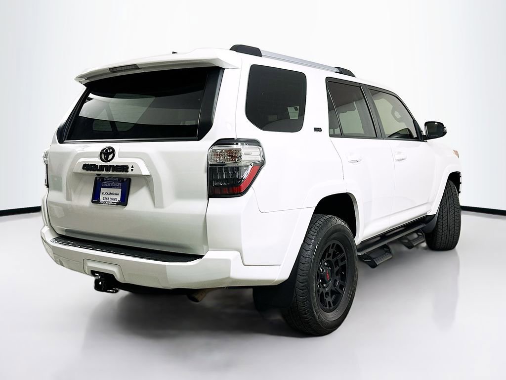 Used 2023 Toyota 4Runner SR5 Premium AWD/4WD image 7