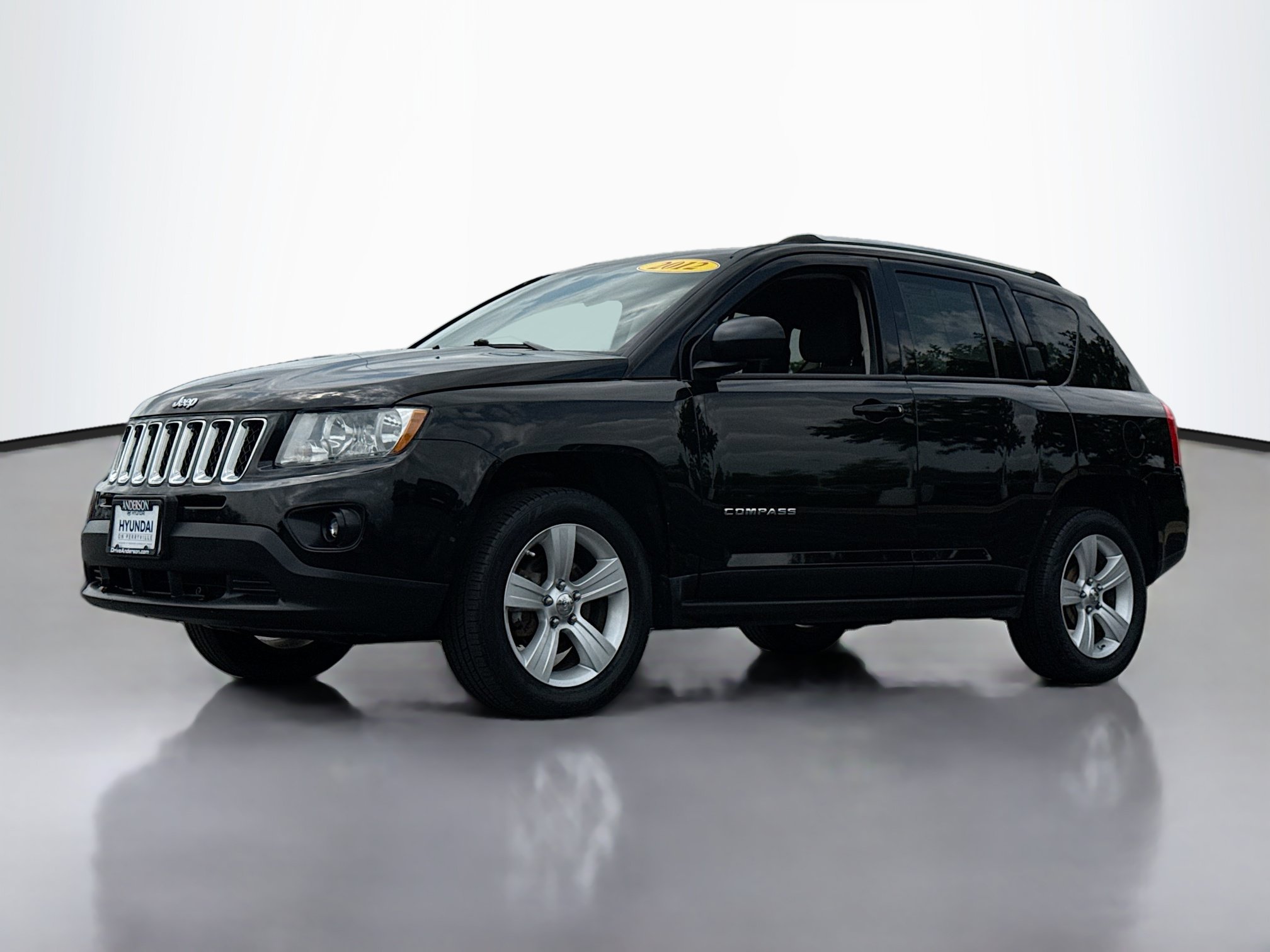 Used 2012 Jeep Compass Latitude FWD image 13