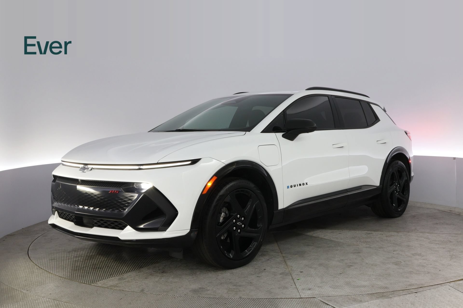Used 2024 Chevrolet Equinox EV RS FWD image 2